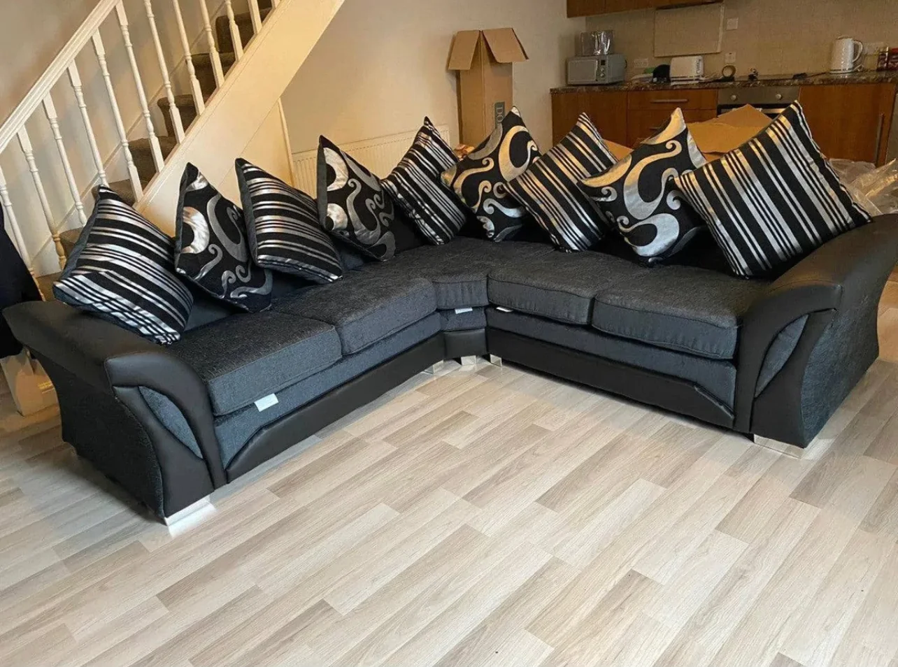 Shannon Larger Corner Sofa 2c2, Leather And Grey Fabric Luxe Fabric