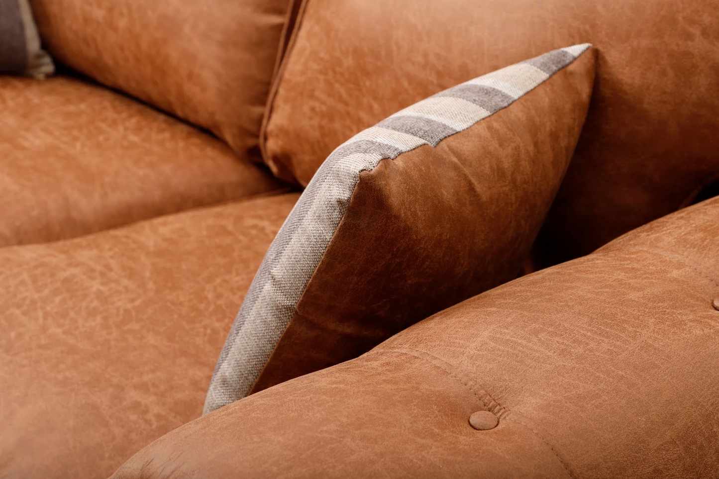 Oakland 2 Seater Leather Sofa Full Back Tan